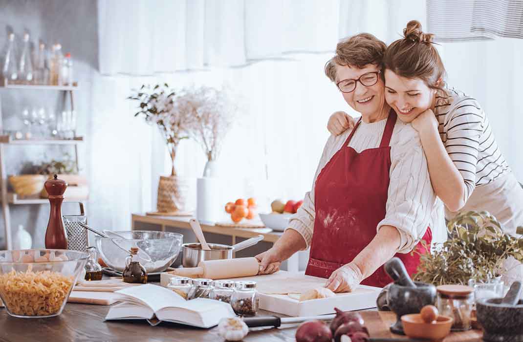 Tips to Help Manage Holiday Weight Gain