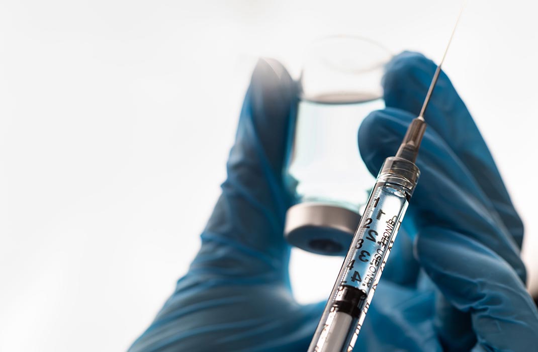 Tuberculosis Vaccine Changes Brain’s Immune Environment and Alzheimer’s Biomarkers in Older Adults