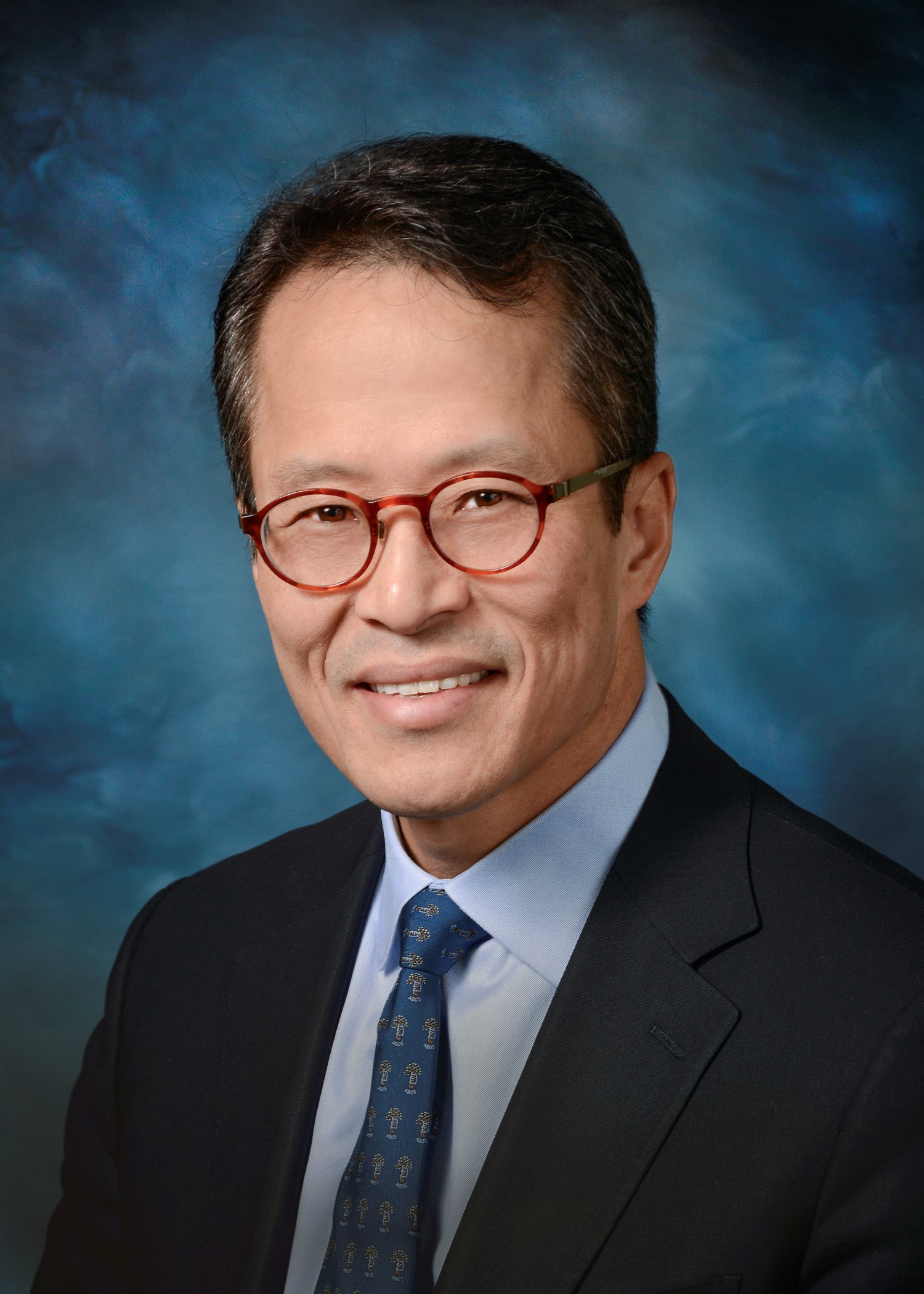 James D. Kang, MD headshot