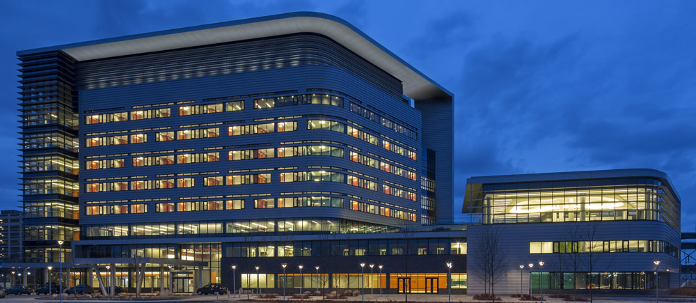 Spaulding Rehabilitation Hospital at night