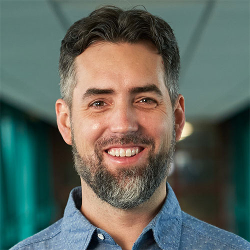 Patrick Reeves headshot