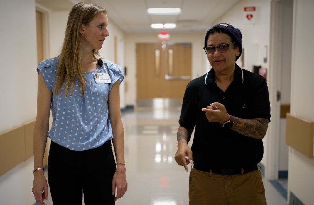 A clinic program manager speaks with a gastric bypass surgery patient at Salem Hospital’s Surgical Weight Loss Management Program