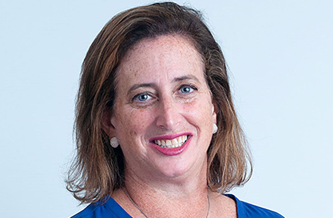 Kimberly Whalen headshot photo
