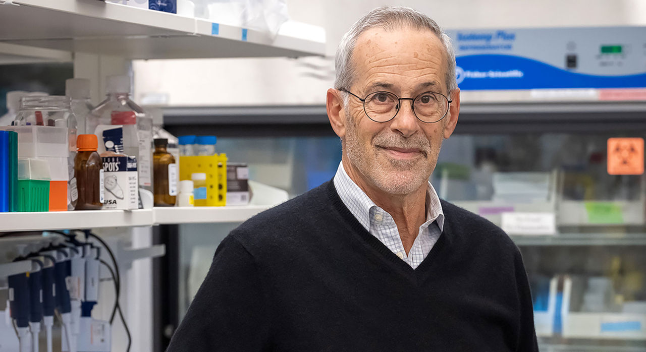 David Walt, PhD, in the lab