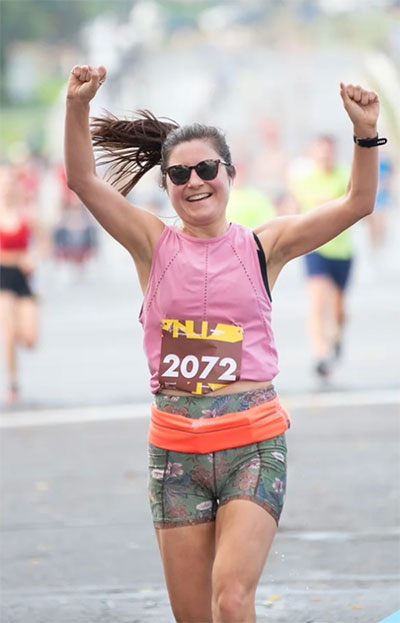 Tessa running in a race