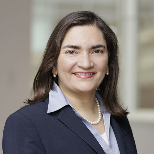Marcela Maus, MD, PhD headshot