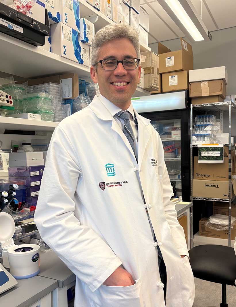 Dr. Andrew Stern, a neurologist and researcher at Mass General Brigham, in his lab.