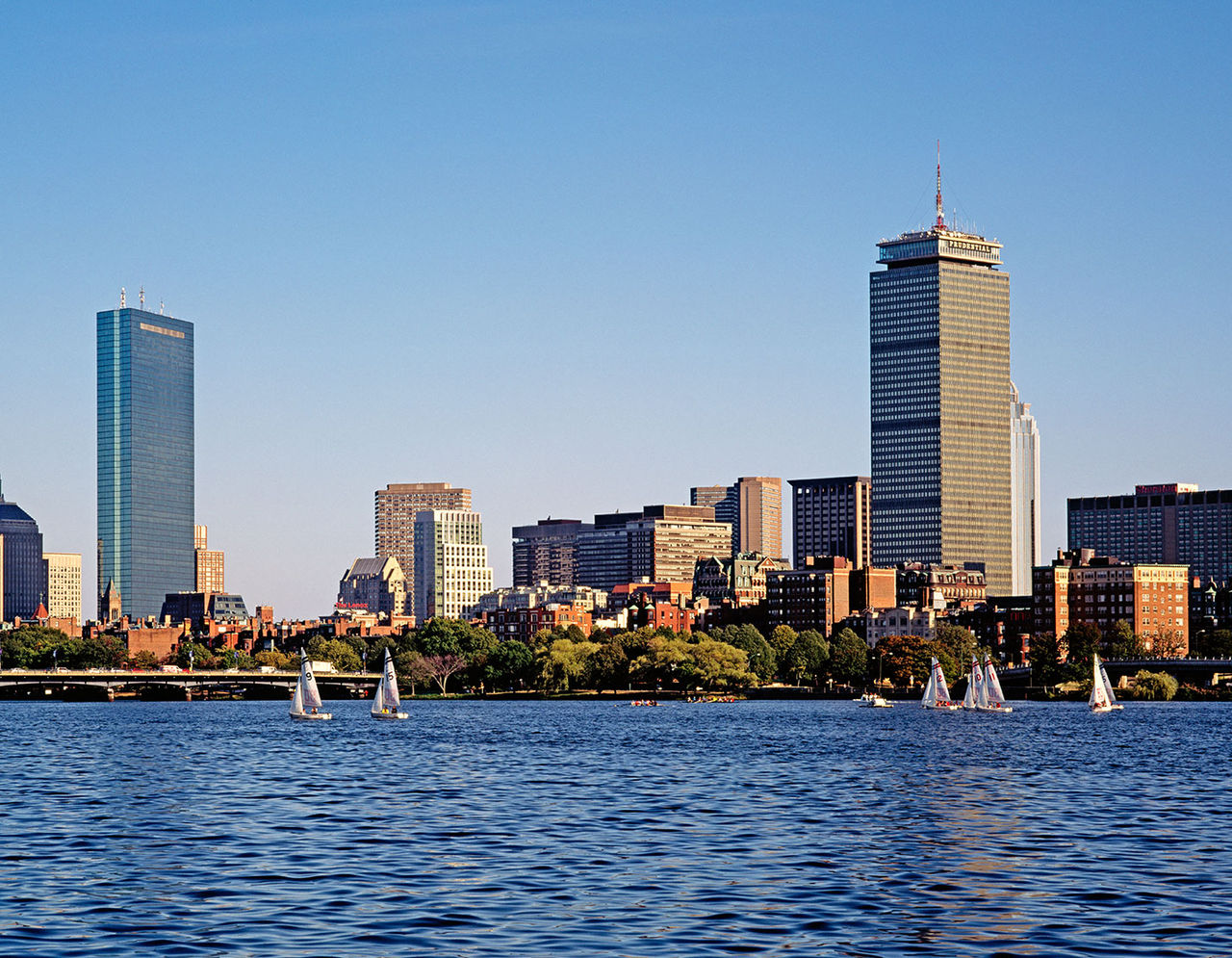 Boston skyling in back of Charles River