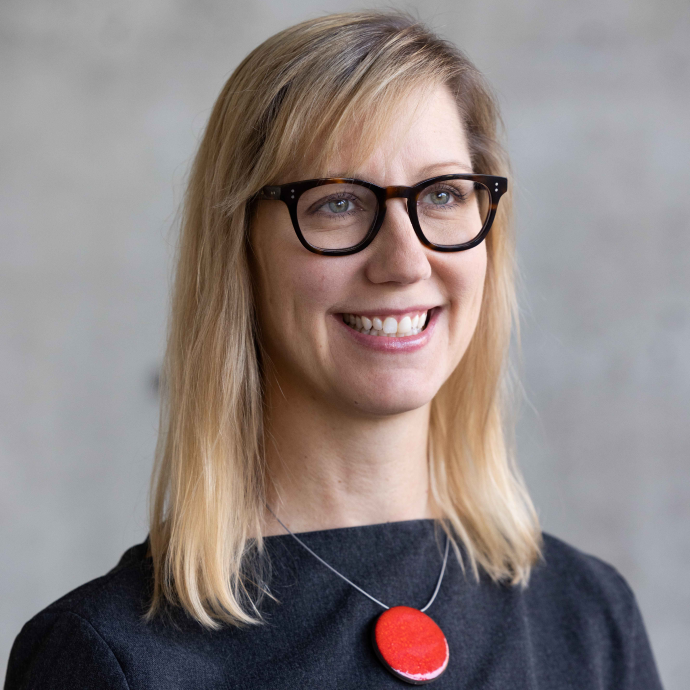 Holly W. Samuelson headshot