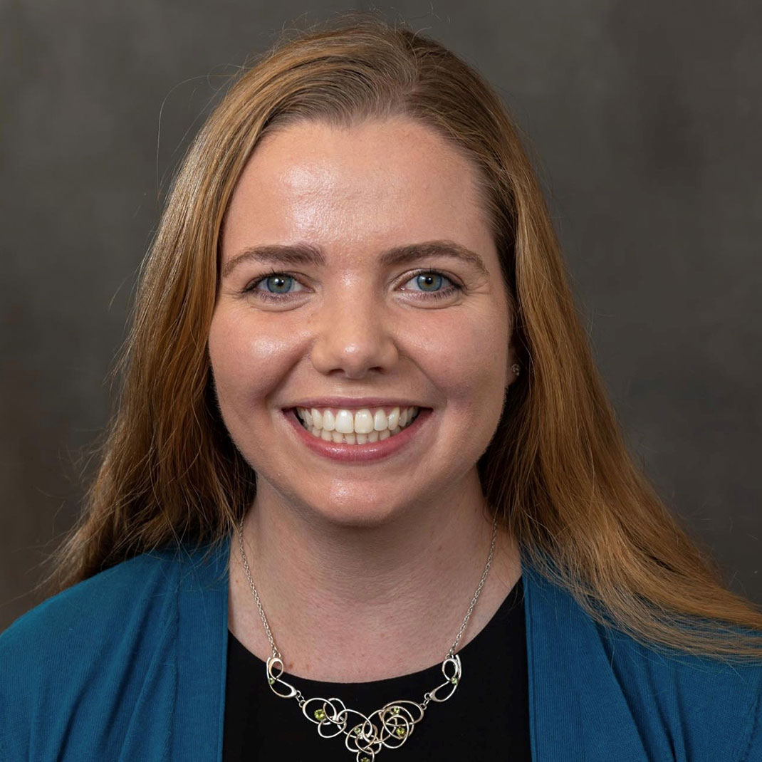 Helen Minett headshot