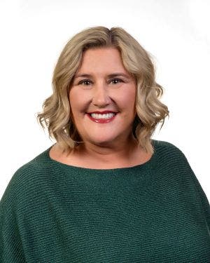 Nicole Pendenza headshot
