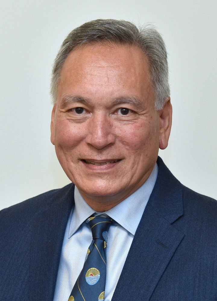 Ronald K de Venecia, MD, PhD