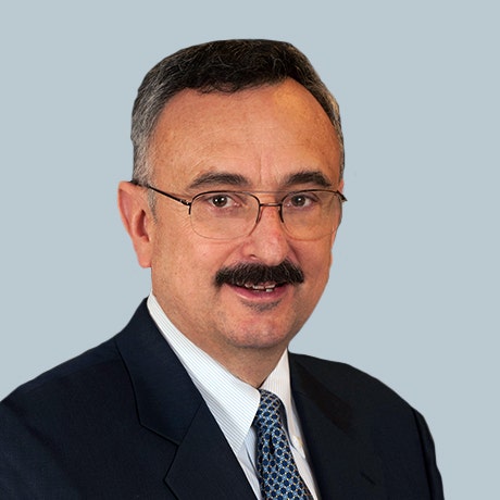 Carlos Fernandez-del Castillo, MD