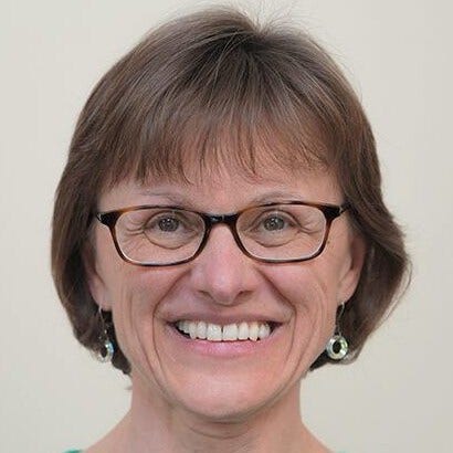 Eva Karacsonyi, MD