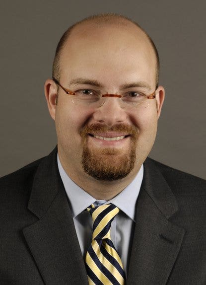Daniel R Lefebvre, MD