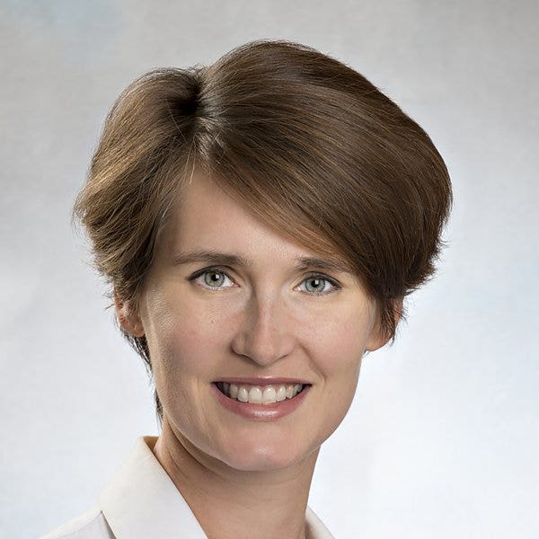 Lynette M Sholl, MD
