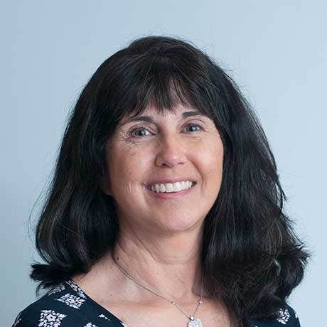 Lorraine M Schratz, MD