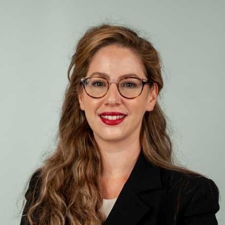 Stefani Maya Schwartz, MD