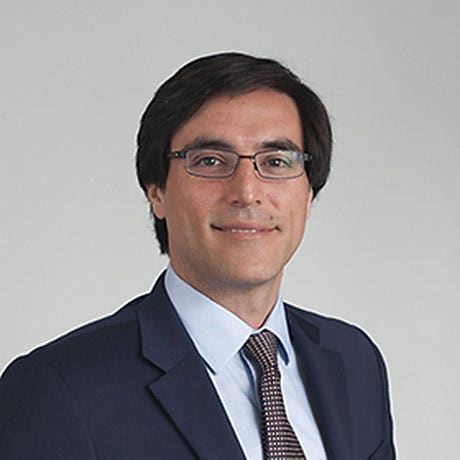Luis Bernardo Suarez, MD