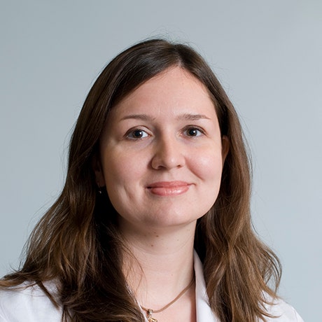 Leigh H Simmons, MD